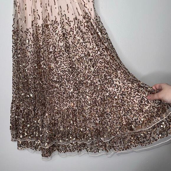 Alice + Olivia Zenon Cape Mini Dress Sequin-Embellished Rose Gold Size US 2 - Picture 7 of 10